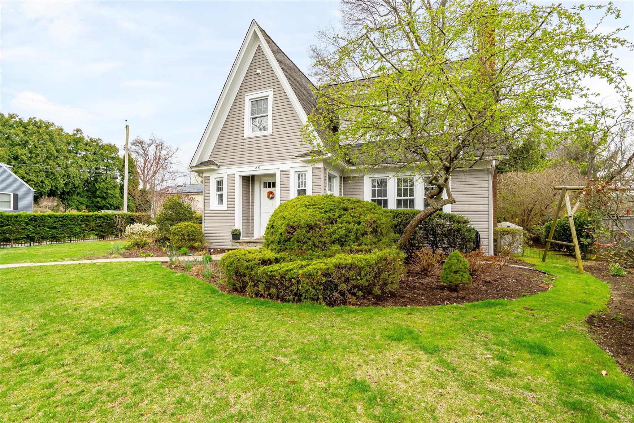 38 Poe Street, Hartsdale, New York image 37