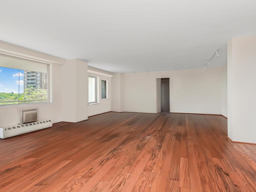 5800 Arlington Avenue #6DE, Bronx, New York image 2