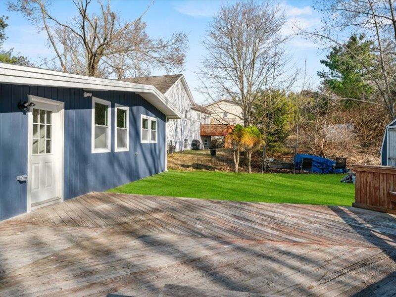 394 Lake Louise Marie Road, Rock Hill, New York image 16