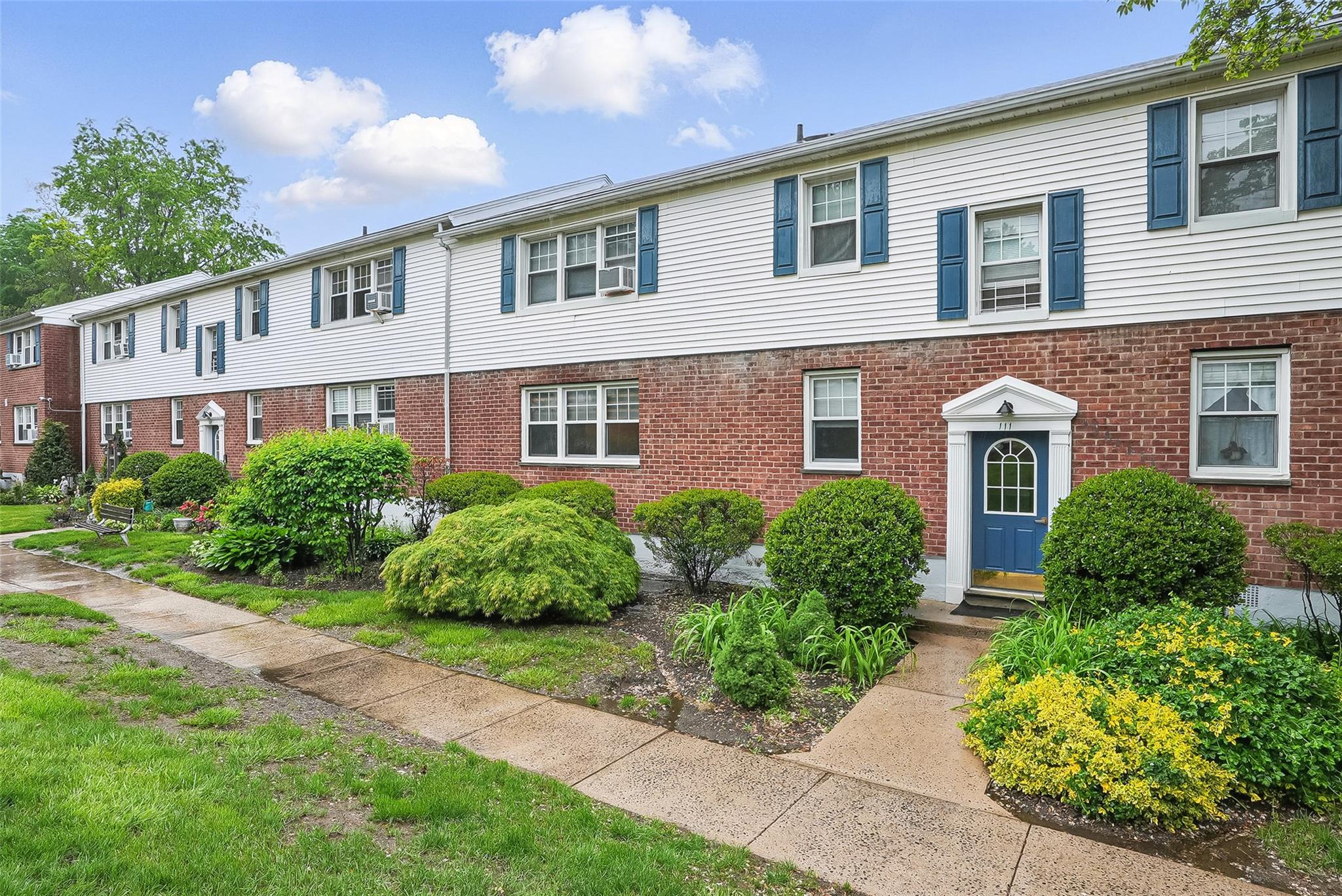 111 Columbus Avenue #1B, West Harrison, New York image 1