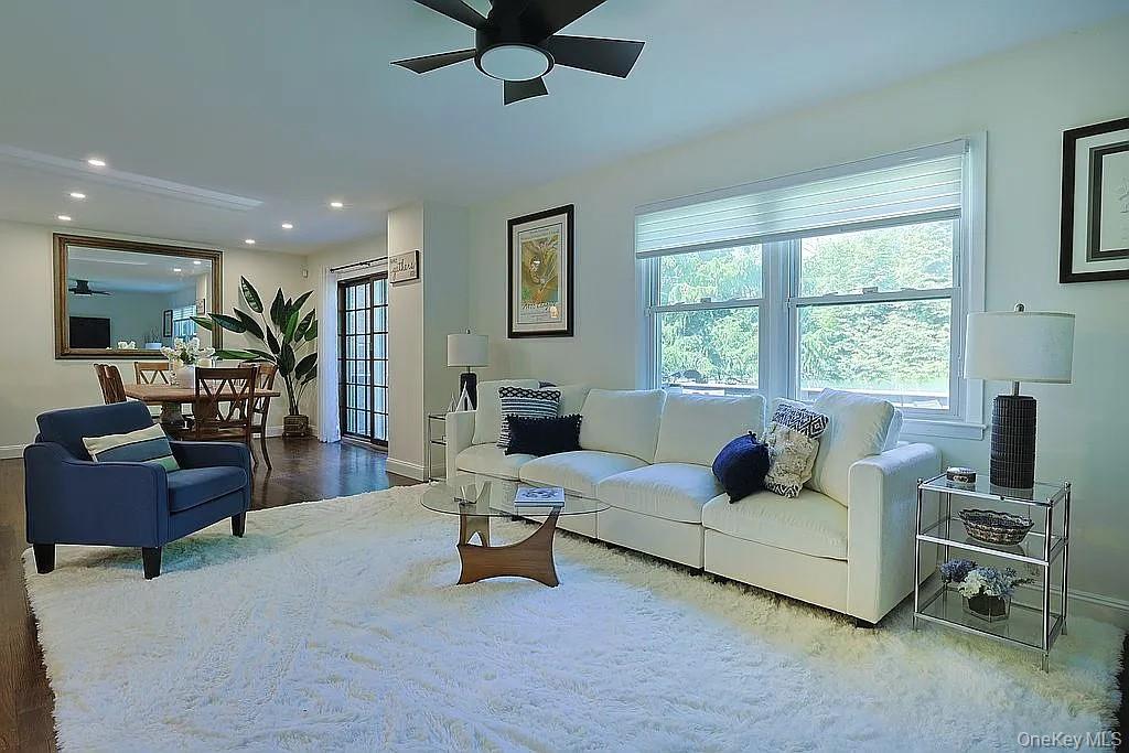 17 N Brook Road