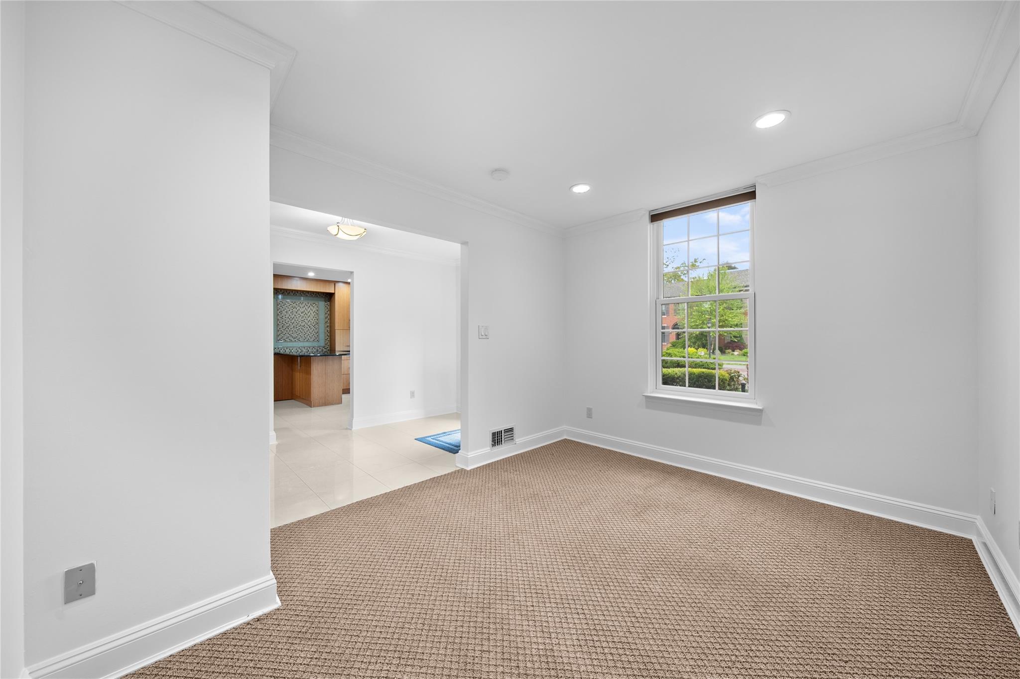 154 Anchor Lane, Bay Shore, New York image 23