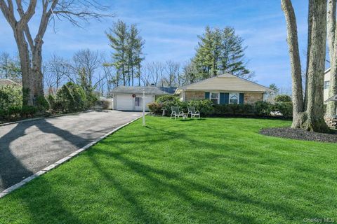 Homes For Sale - 6 Palfrey Street<br/> Stony Brook, NY 11790