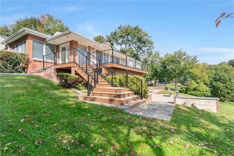 13 Dock Pathway New Rochelle NY 10801