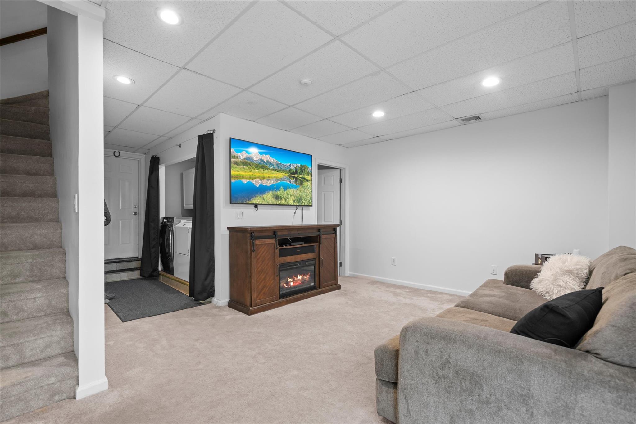 22 Alexander Court, Nanuet, New York image 31