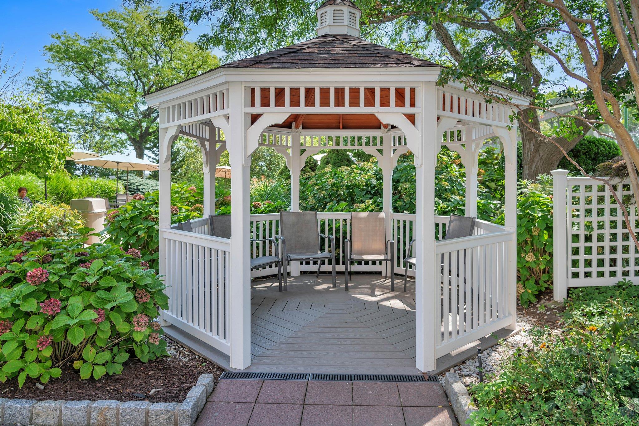 26910 Grand Central Parkway #11L, Floral Park, New York image 9