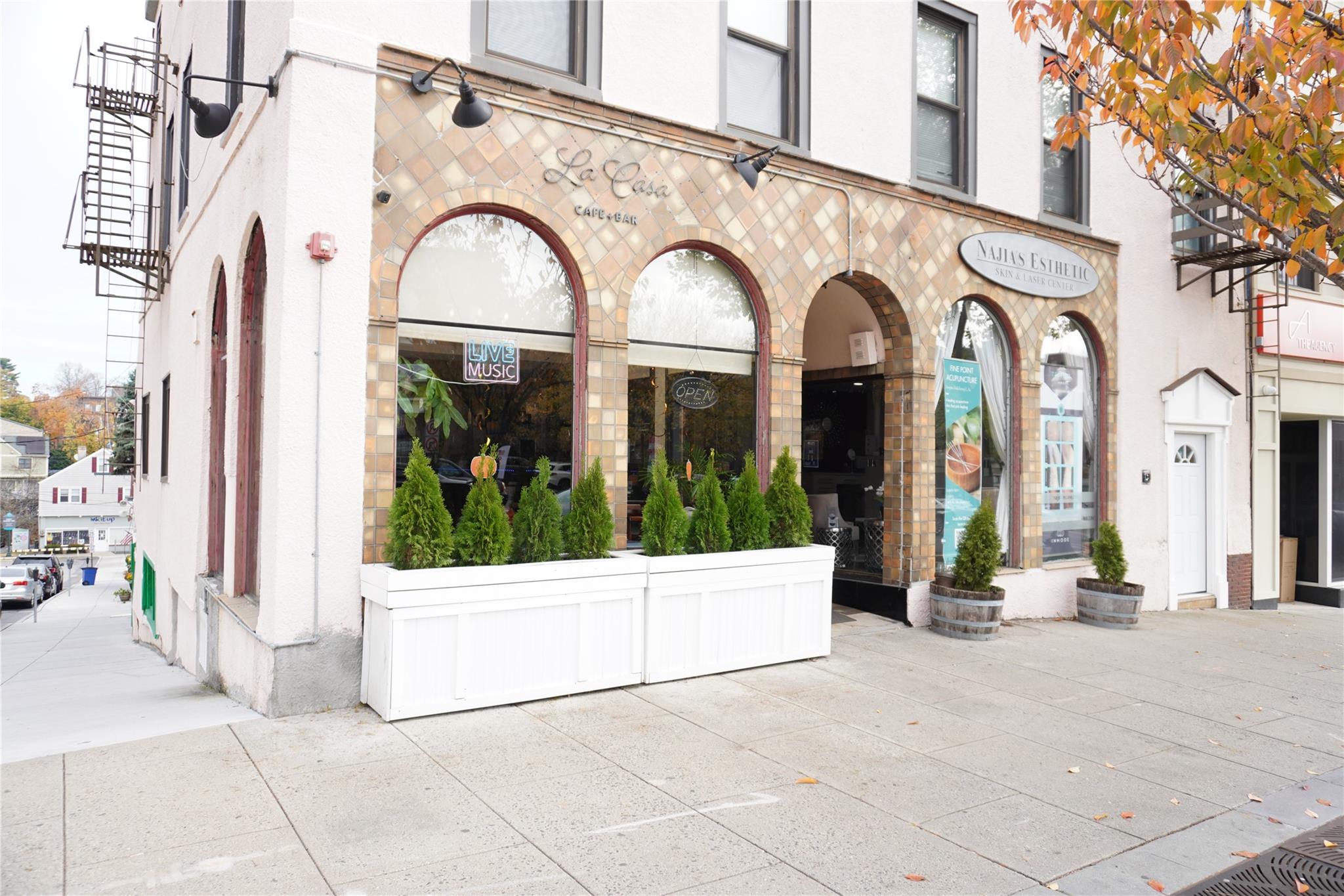 Mamaroneck Avenue 1, Mamaroneck, New York -  - 