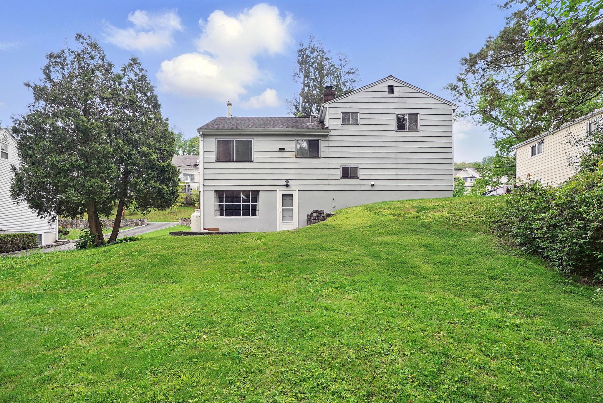 520 Washington Avenue, Pleasantville, New York image 4