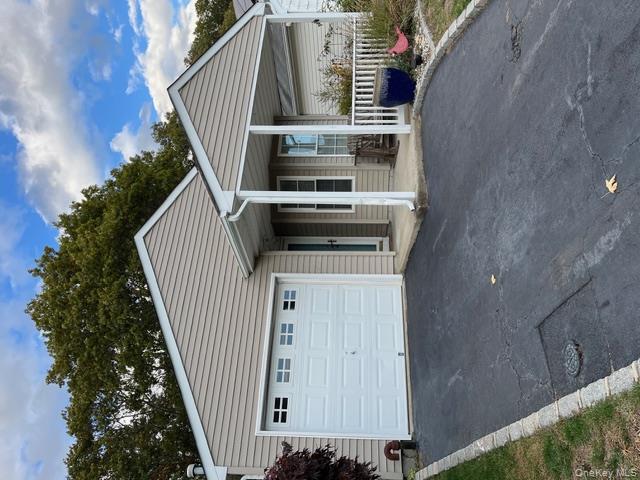 426 Village Circle N