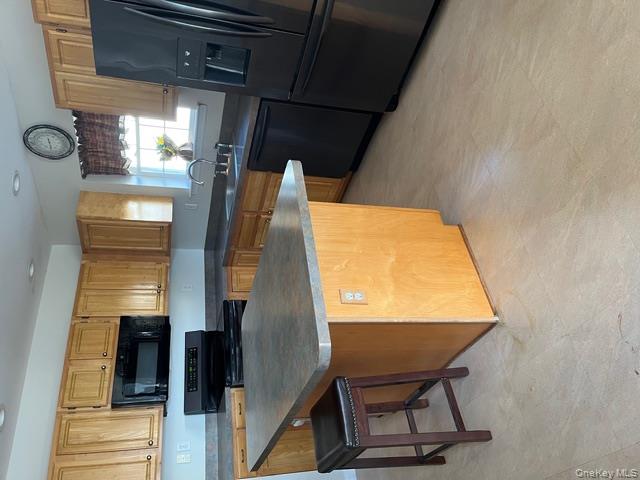 426 Village Circle N