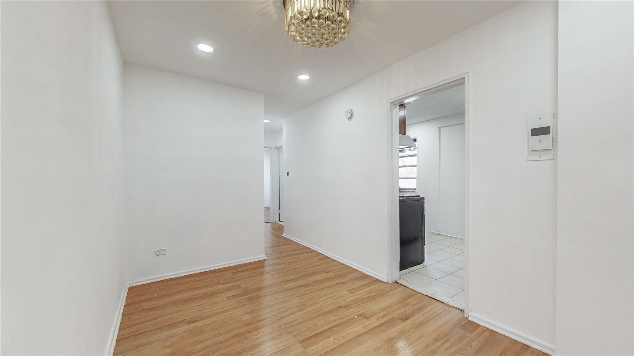 94-30 60th Avenue #6K, Elmhurst, New York image 2