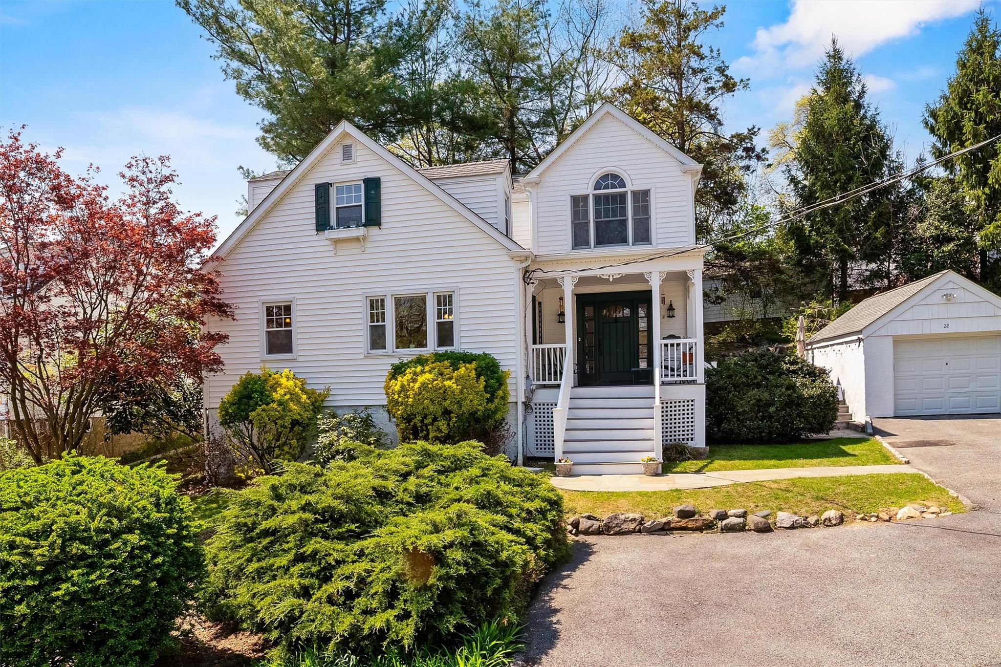 22 Eastern Drive, Ardsley, New York image 2