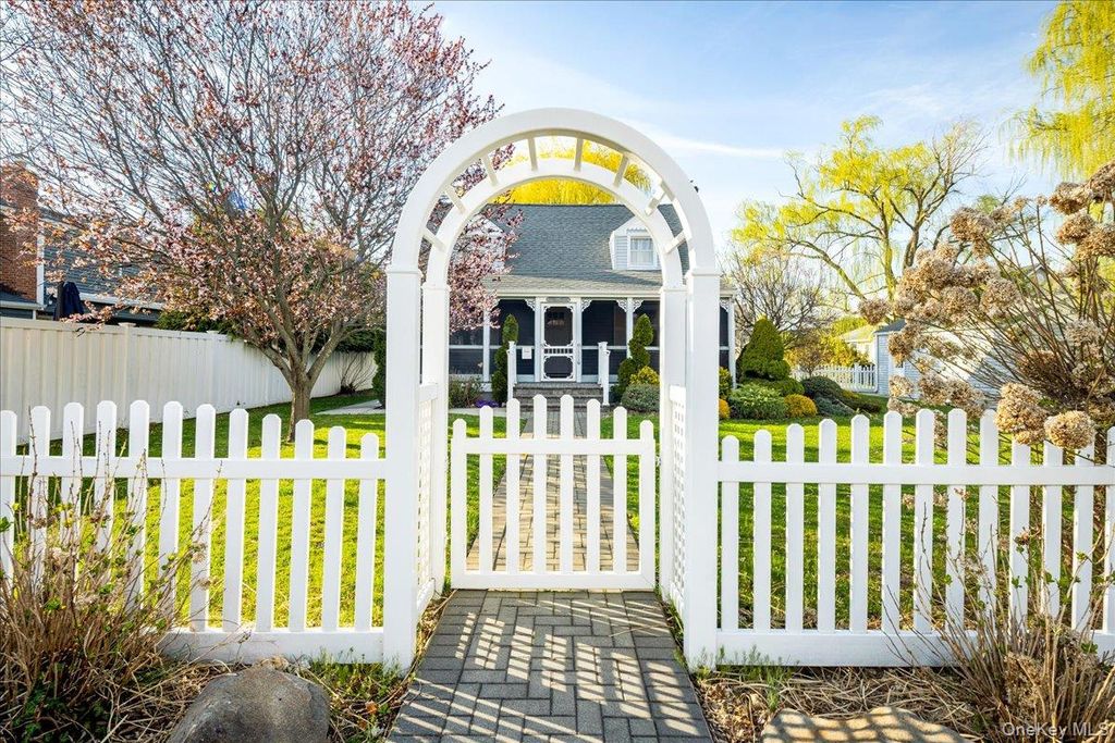 Photo of 3937 John Lane, Seaford, NY 11783 (MLS # 987574)