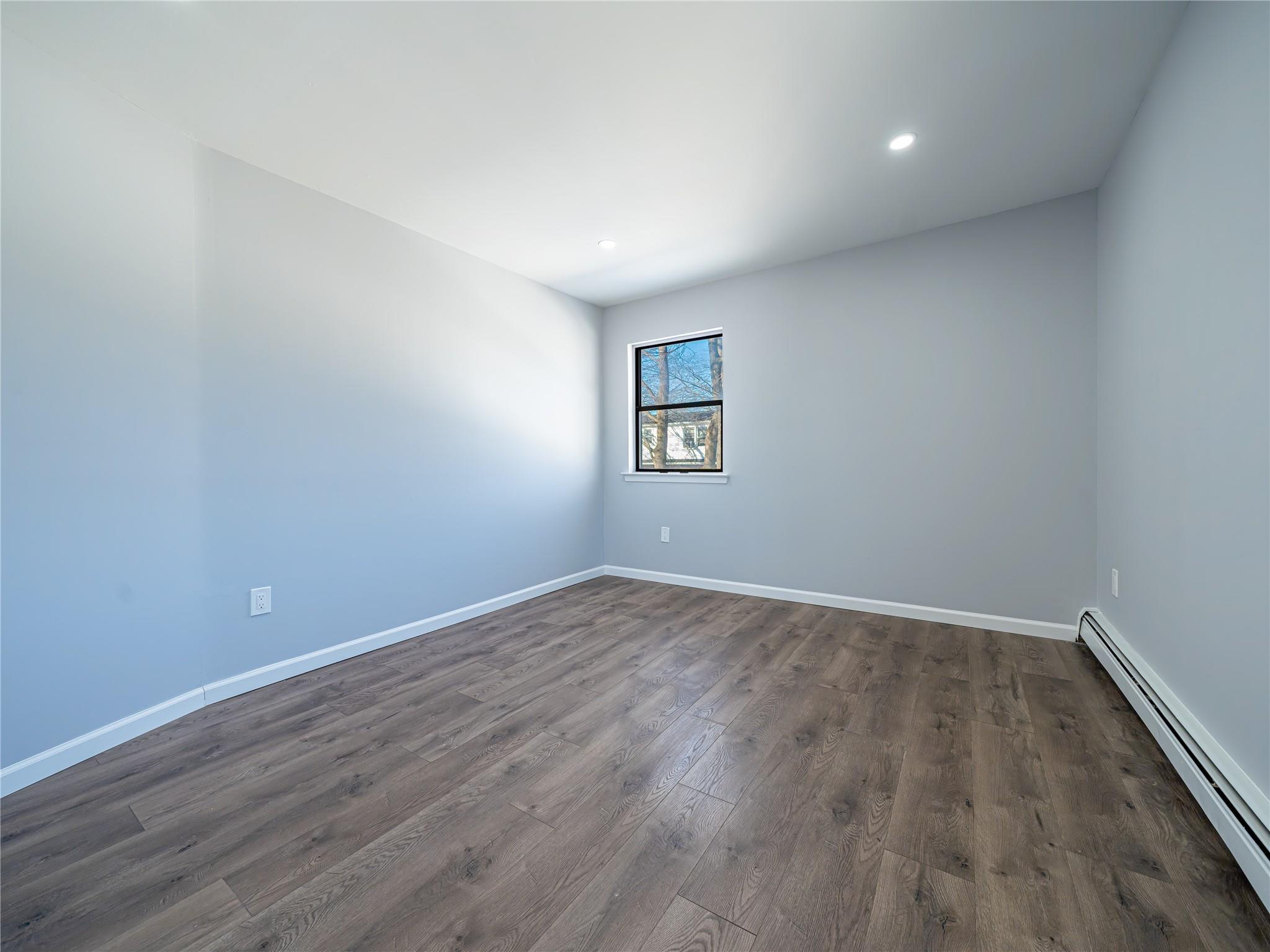 55 Madison Avenue, Roosevelt, New York image 17