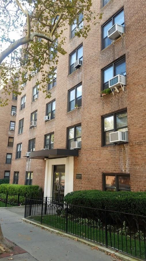 65th Avenue D21, Forest Hills, Queens, NY - 1 Bathrooms  
2 Rooms - 