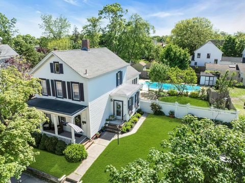 312 5th Avenue Greenport NY 11944