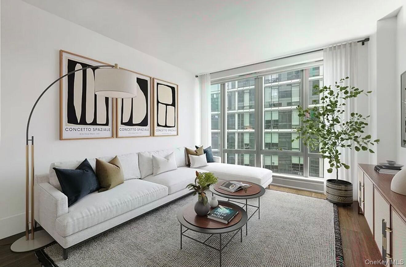 50 Riverside Boulevard 15M