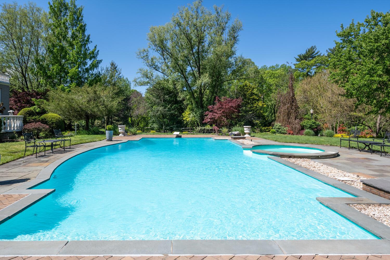 86 Old Tappen Road, Locust Valley, New York image 27