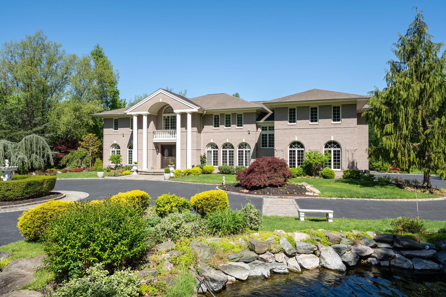 86 Old Tappen Road, Locust Valley, New York image 38