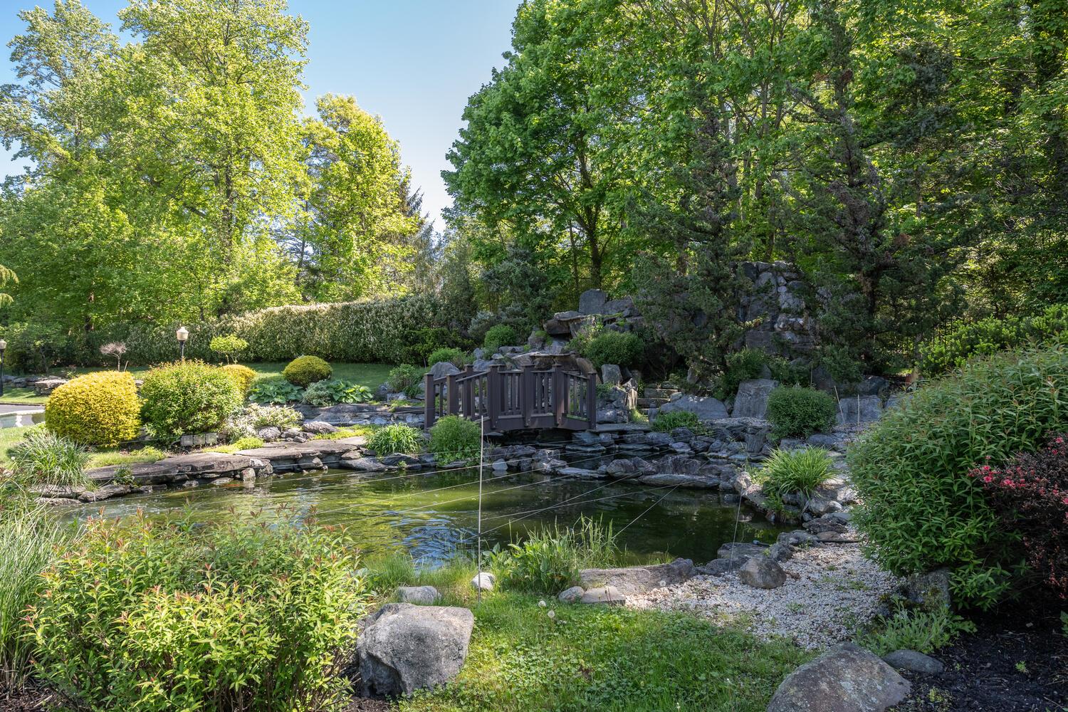 86 Old Tappen Road, Locust Valley, New York image 31