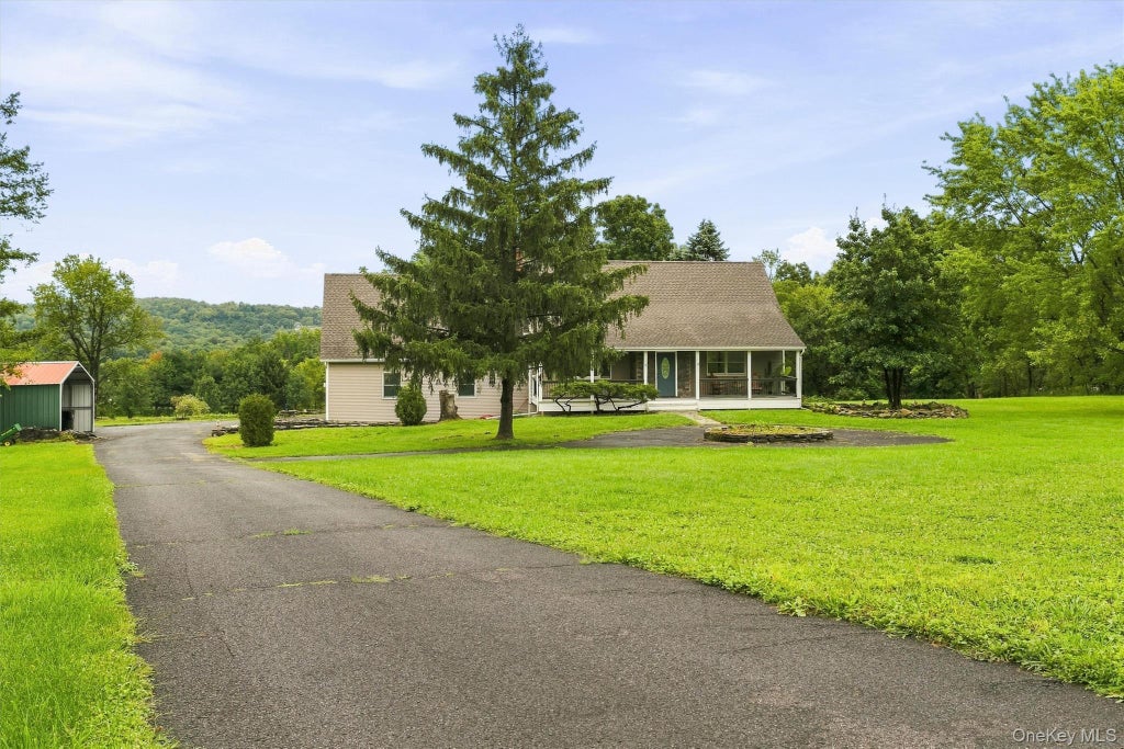 Photo of 58 Burnt Corners Road, Middletown, NY 10940 (MLS # 1046838)