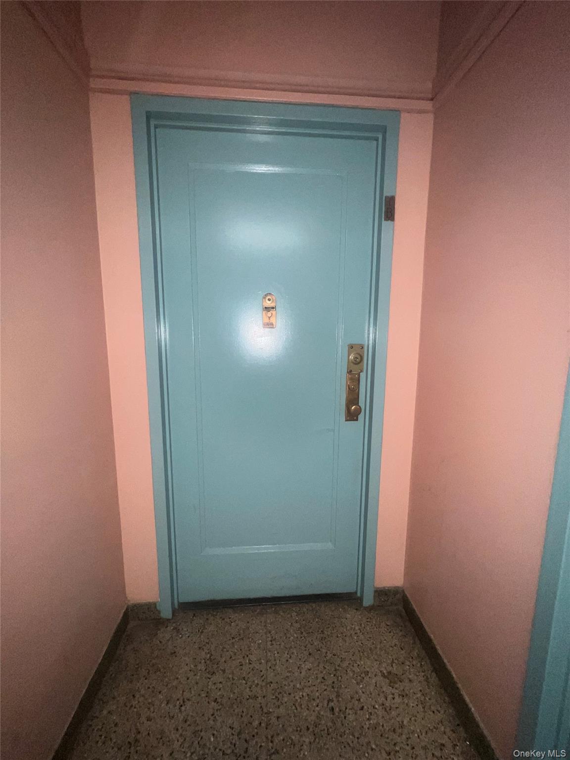 2055 Saint Raymond Ave 1B