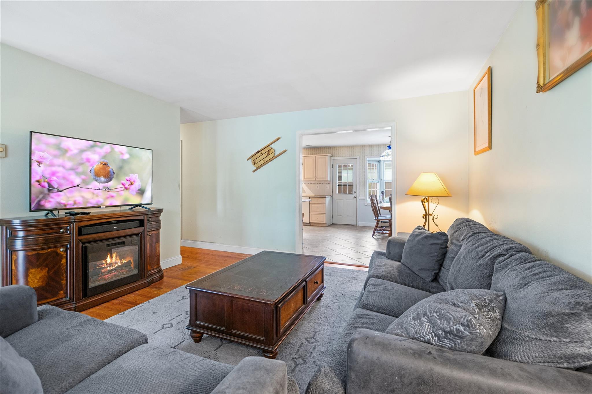 236 N Ontario Street, Ronkonkoma, New York image 5