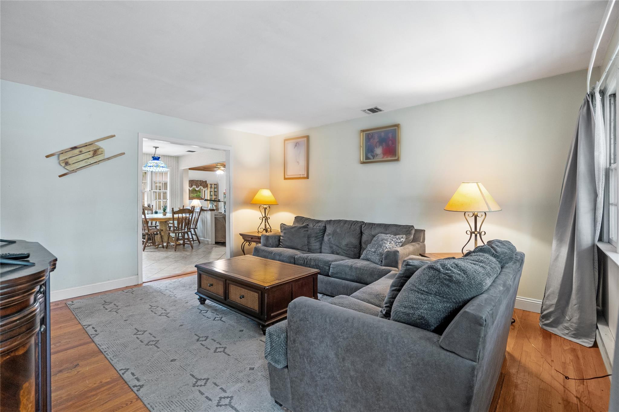 236 N Ontario Street, Ronkonkoma, New York image 4