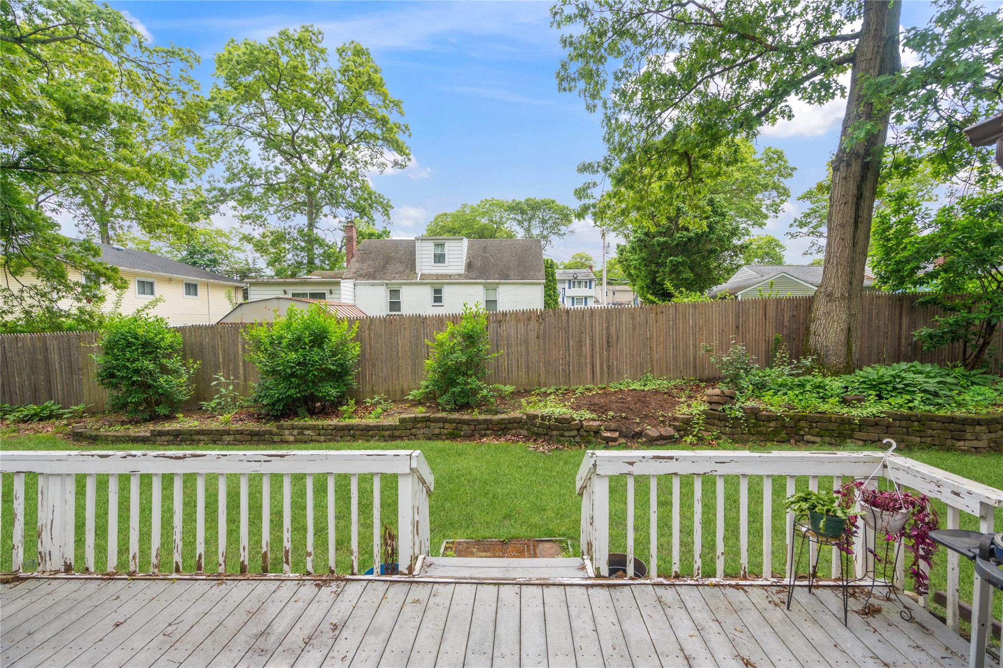 236 N Ontario Street, Ronkonkoma, New York image 34