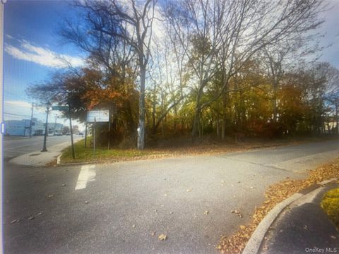 lots 56,  57, 58, 59 Polk N Rocky Point NY 11778