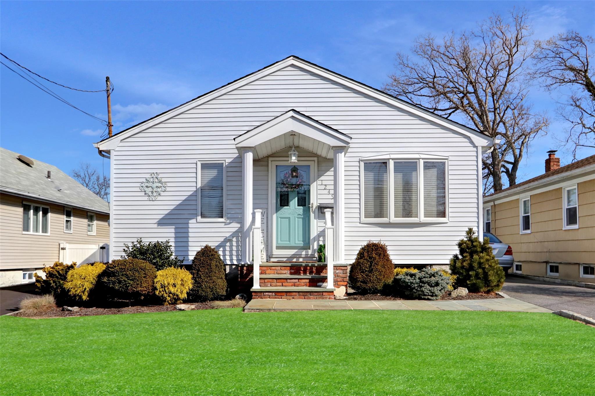 1249 Powell Avenue, Merrick, New York image 1