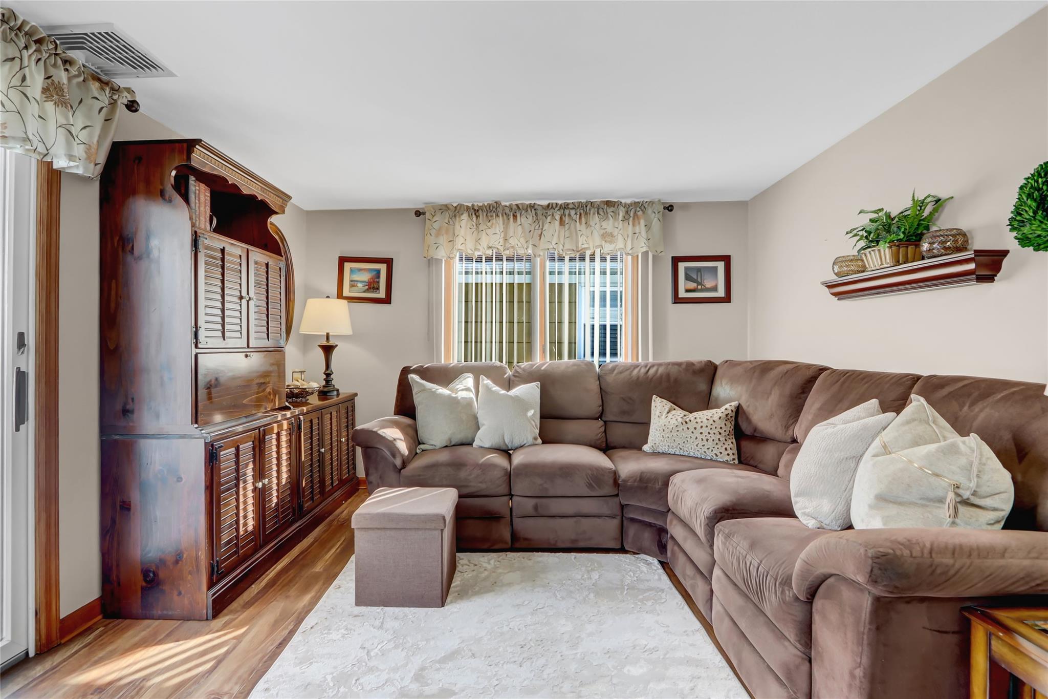 1249 Powell Avenue, Merrick, New York image 9