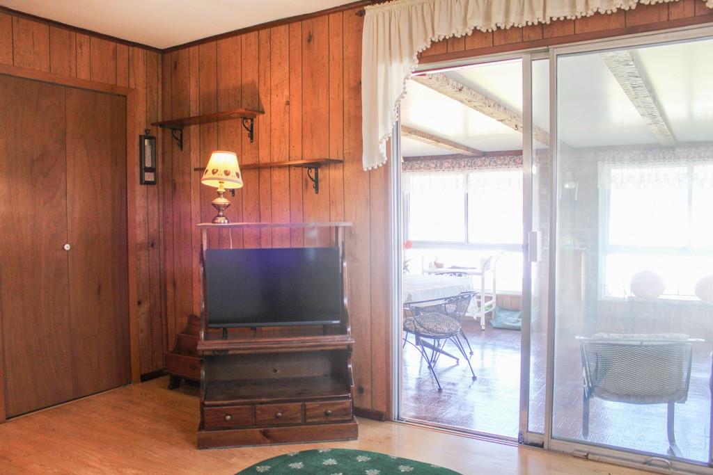 333 O Connor Road, North Babylon, New York image 12