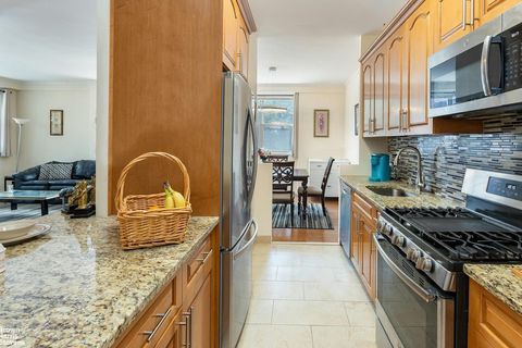 555 Kappock Street 2E Bronx NY 10463
