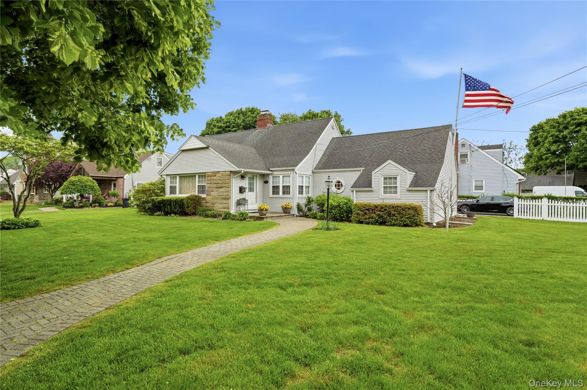 99 Oldfield Avenue