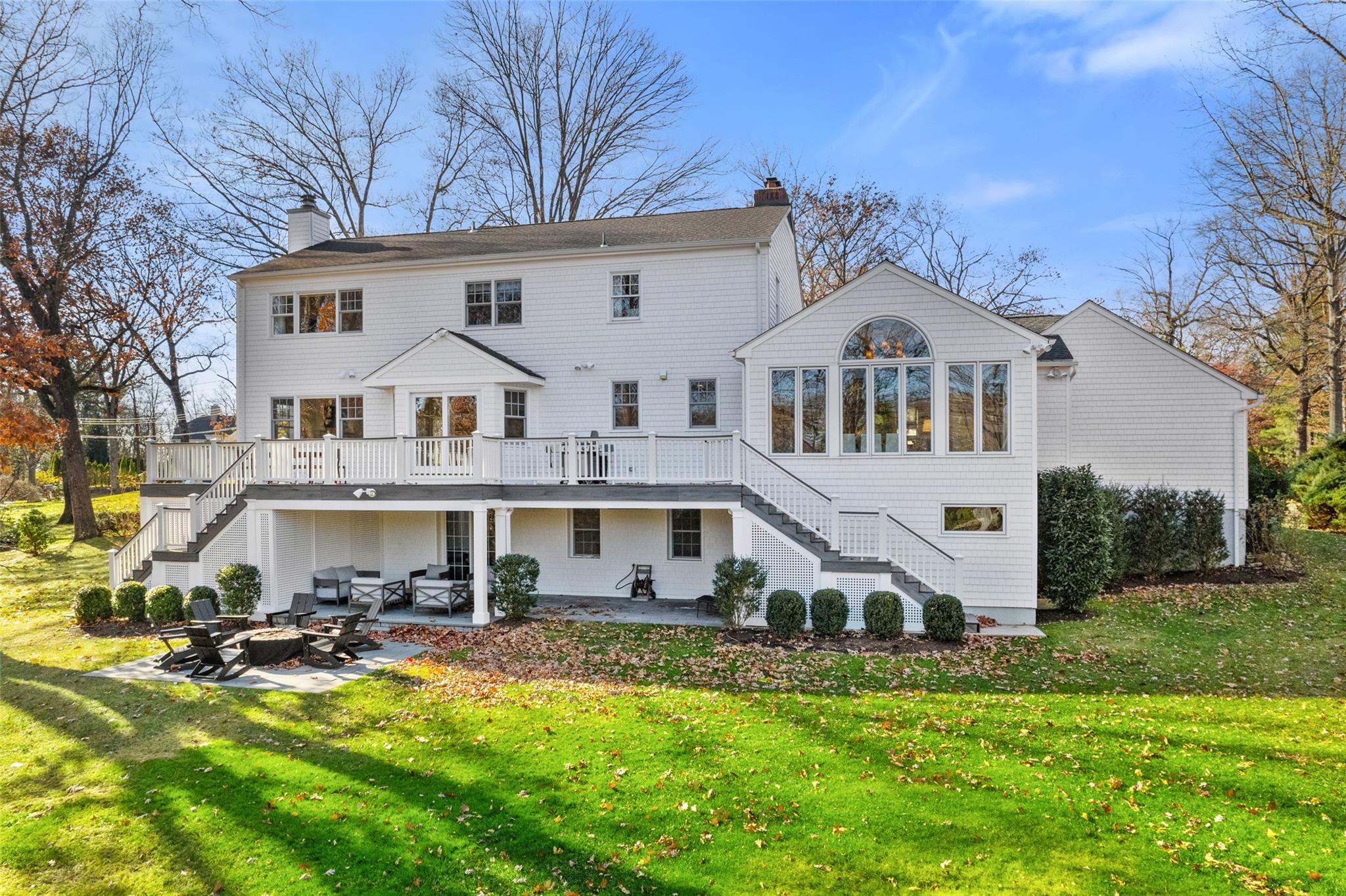 19 Salem Drive, Scarsdale, New York image 2