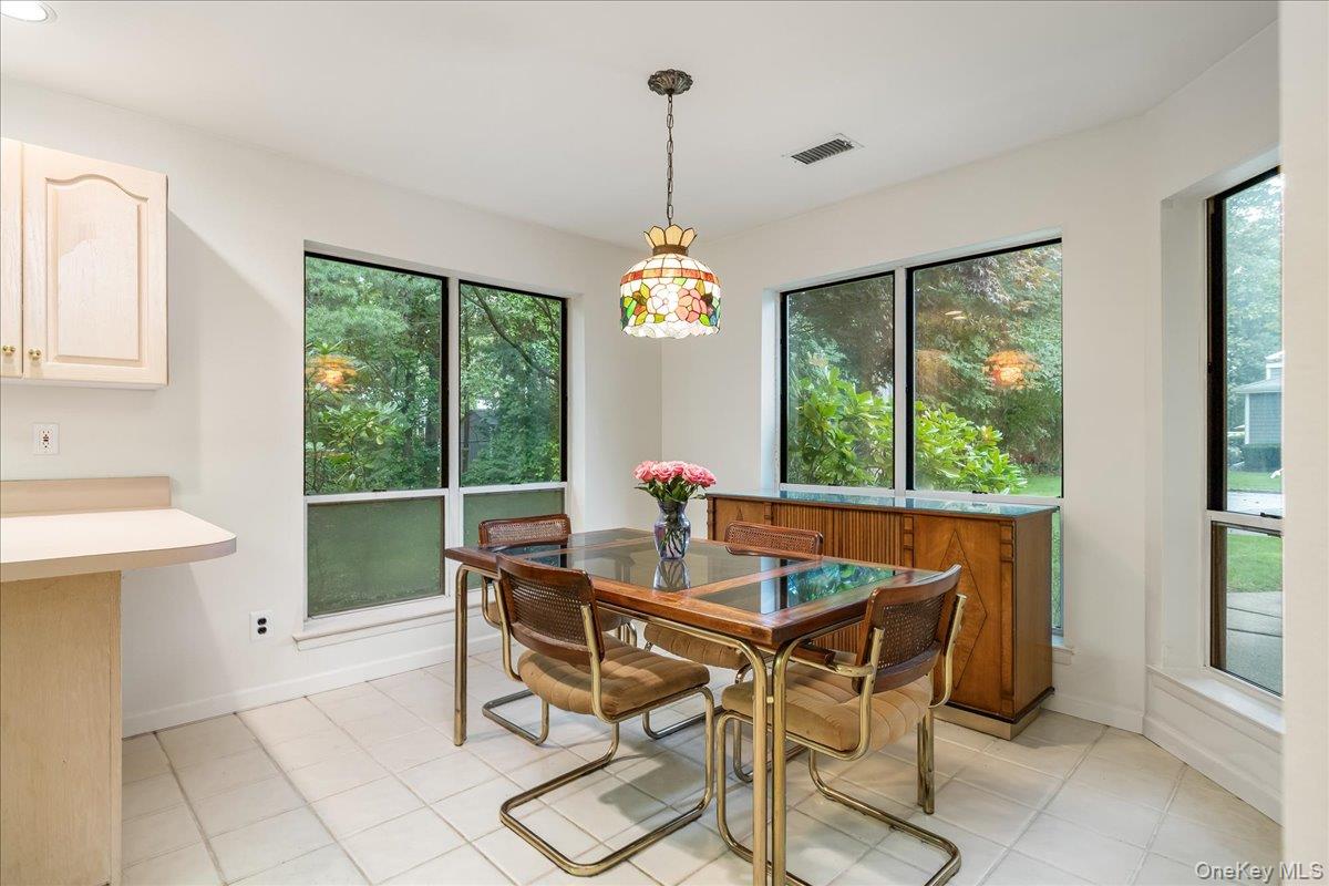 38 Larkspur Lane