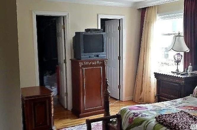 569 Peninsula Boulevard, Cedarhurst, New York image 14