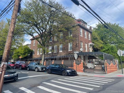 Homes For Sale - 621 E 237th Street<br/> Bronx, NY 10466