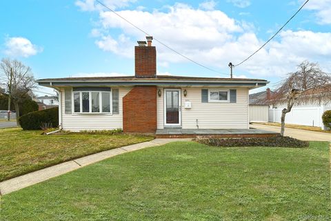 481 Leonard Boulevard, New Hyde Park, NY 11040 - MLS#: 949010