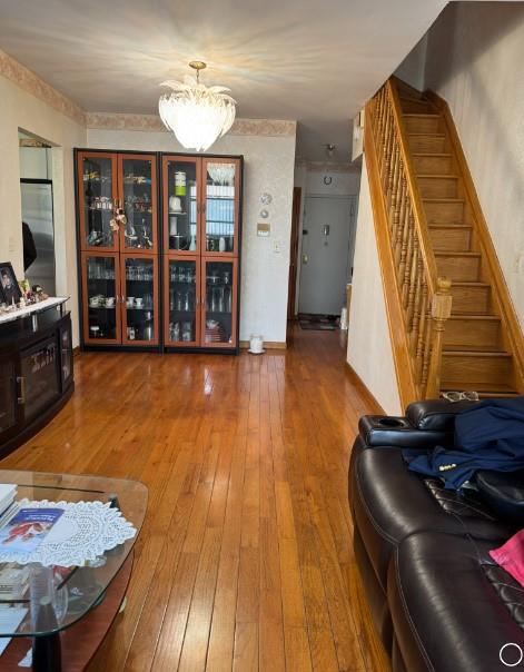 1727 E 14th Street