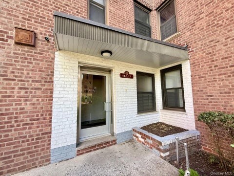 Photo of 112-25 34th Avenue #5B, Corona, NY 11368 (MLS # 1024693)