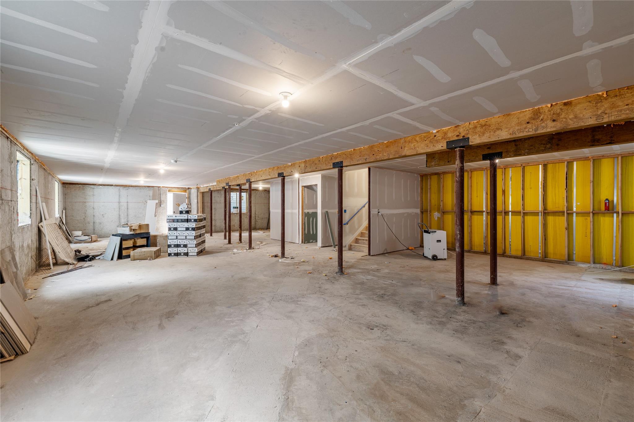 24 Suffern Place 201