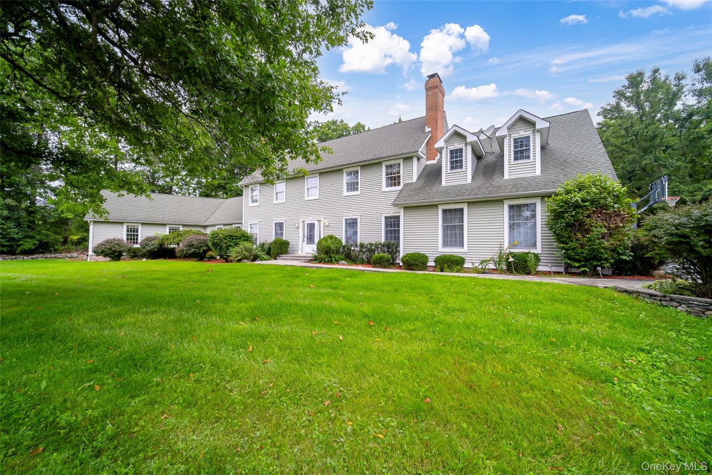 Photo of 4 Fox Hollow Drive, Blooming Grove, NY 10914 (MLS # 1053181)