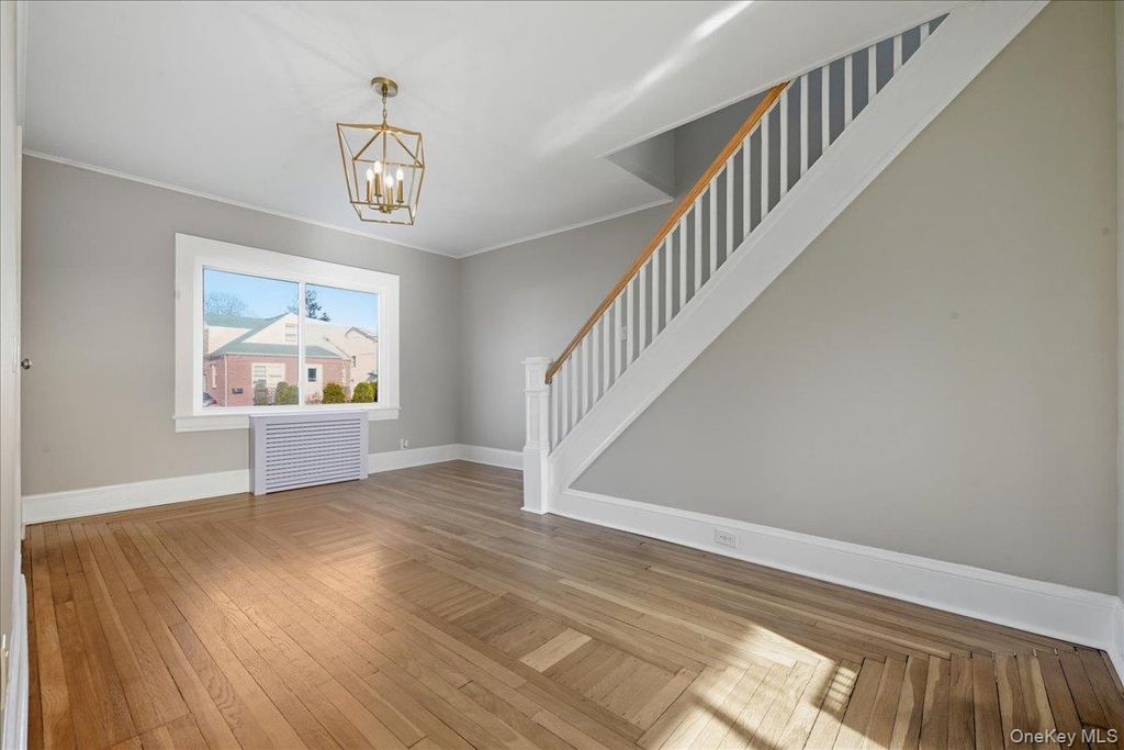 Photo of 160 Argyle Avenue, Uniondale, NY 11553 (MLS # 951471)