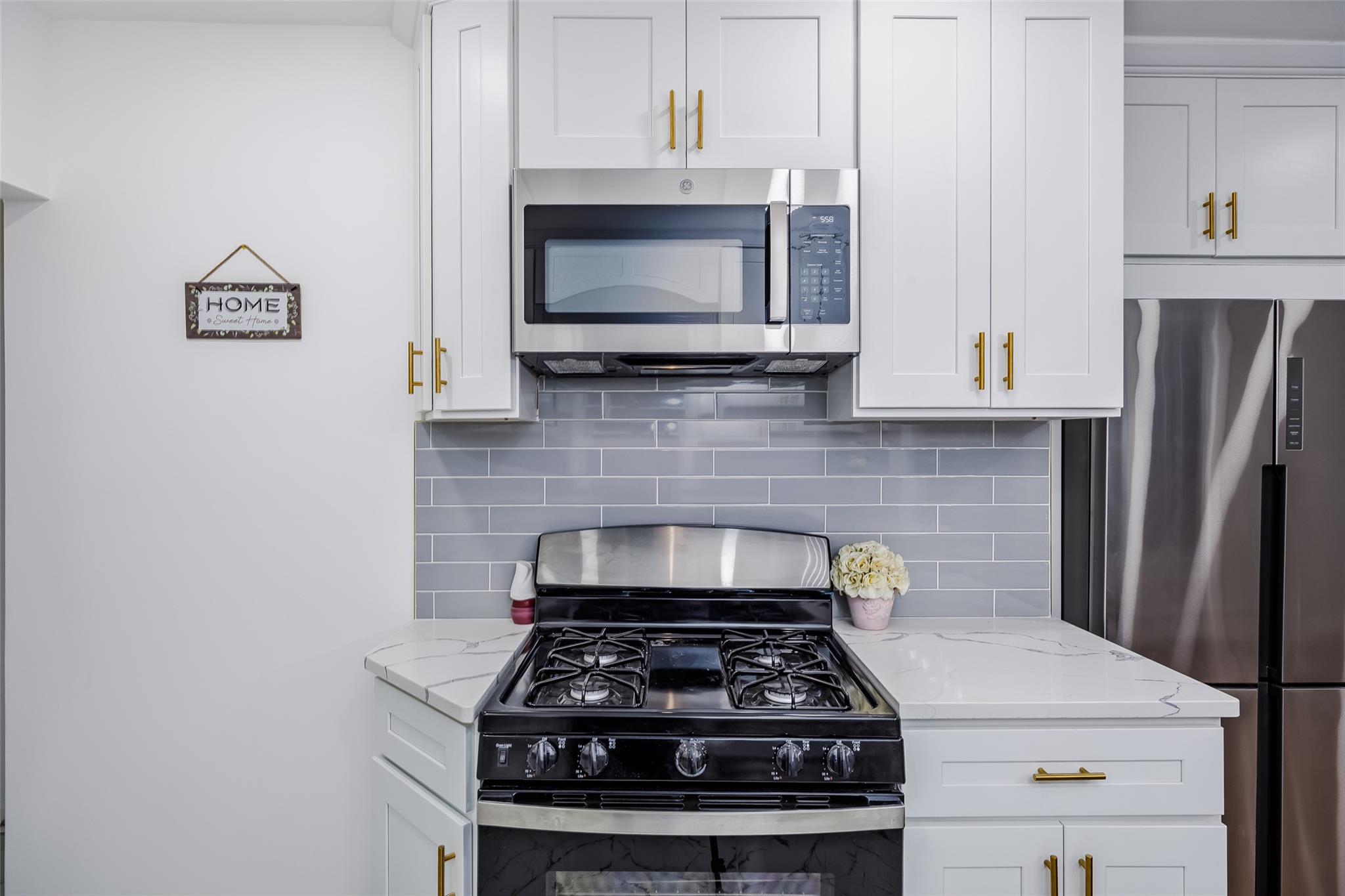 230 Oceanside Parkway, Oceanside, New York image 11