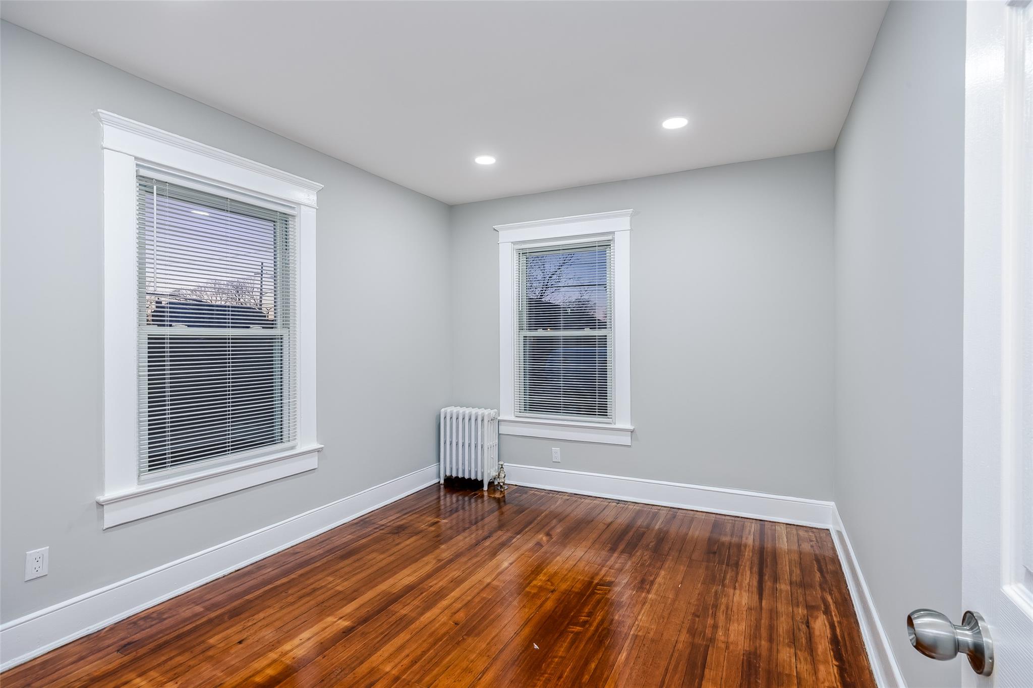 230 Oceanside Parkway, Oceanside, New York image 18