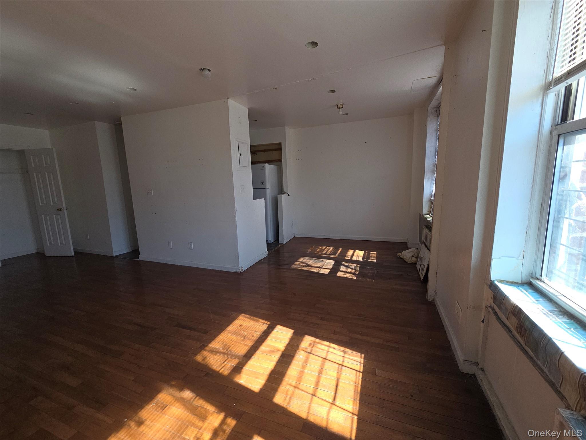 86-16 60th Avenue 3C - Photo 4