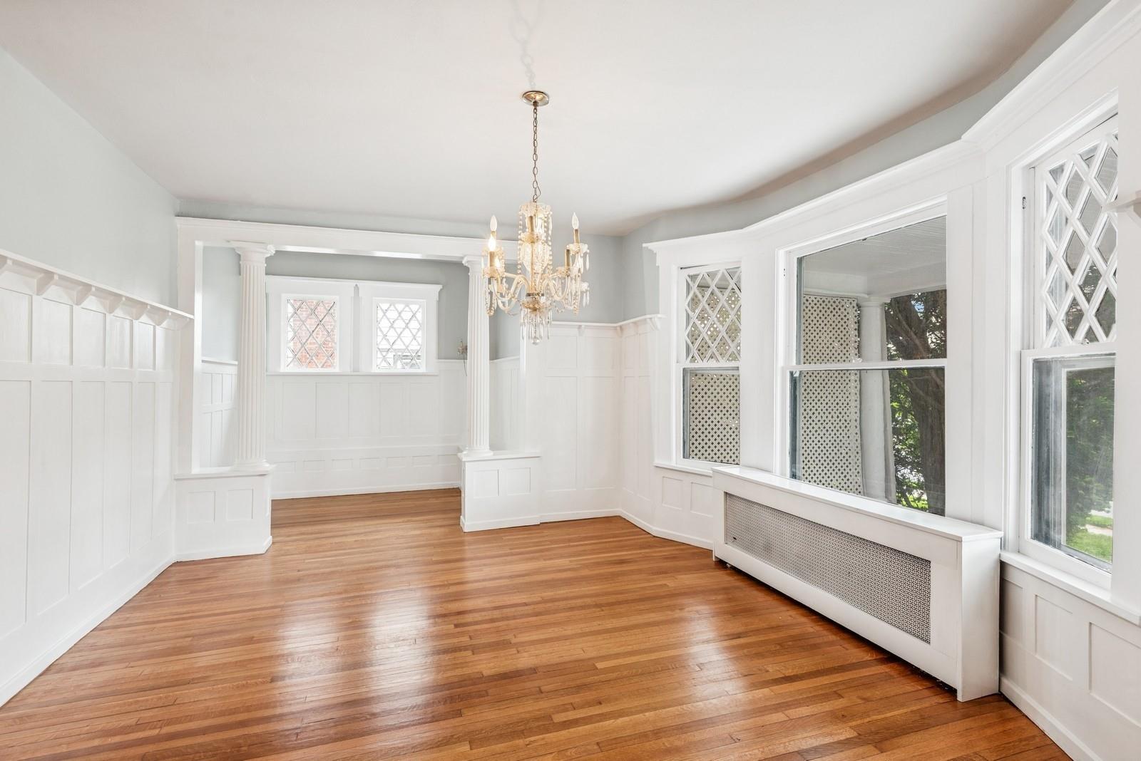 124 Roxbury Road, Garden City, New York image 11