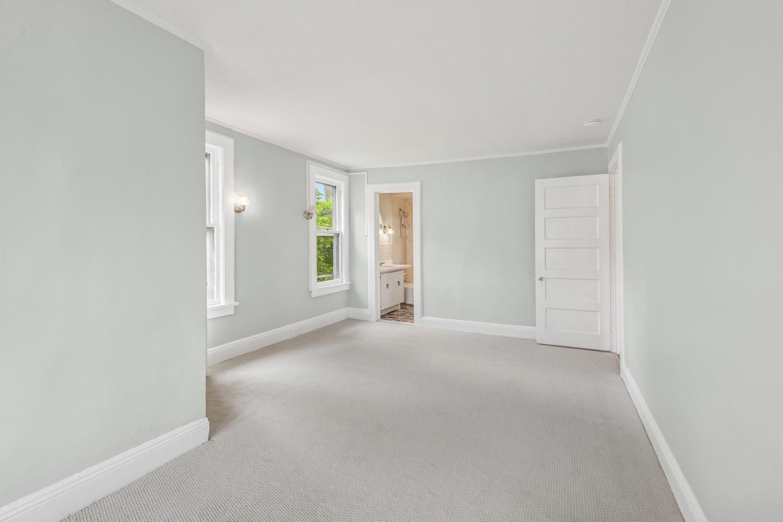 124 Roxbury Road, Garden City, New York image 24